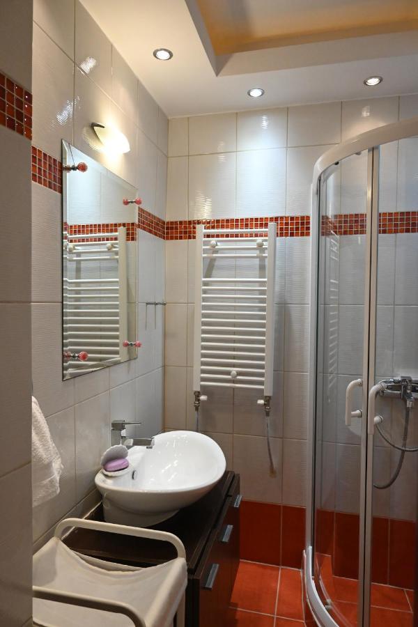Cozy Apartment Νear Nea Paralia Of Salonic Exterior foto