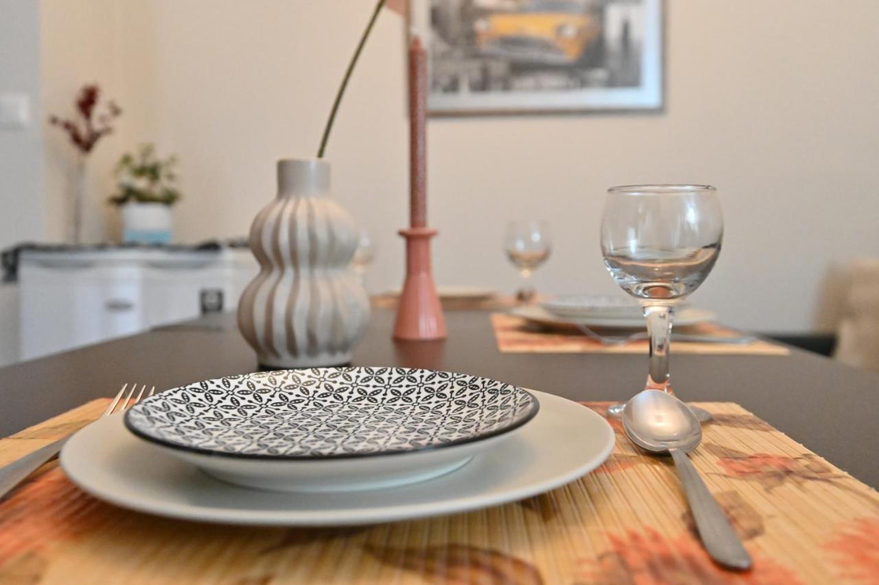 Cozy Apartment Νear Nea Paralia Of Salonic Exterior foto